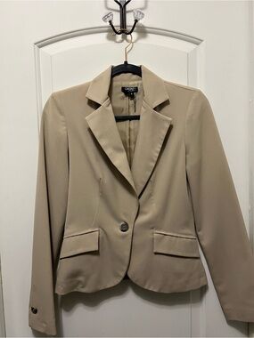 Cute Small Oxoxo Blazer in Perfect Condition